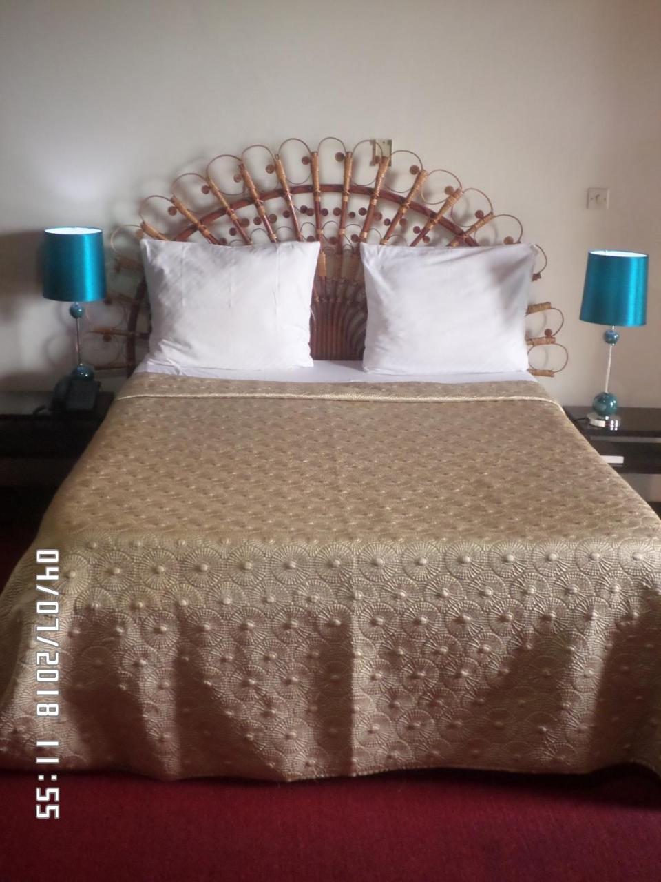 Hotel Azur Yaoundé Eksteriør bilde