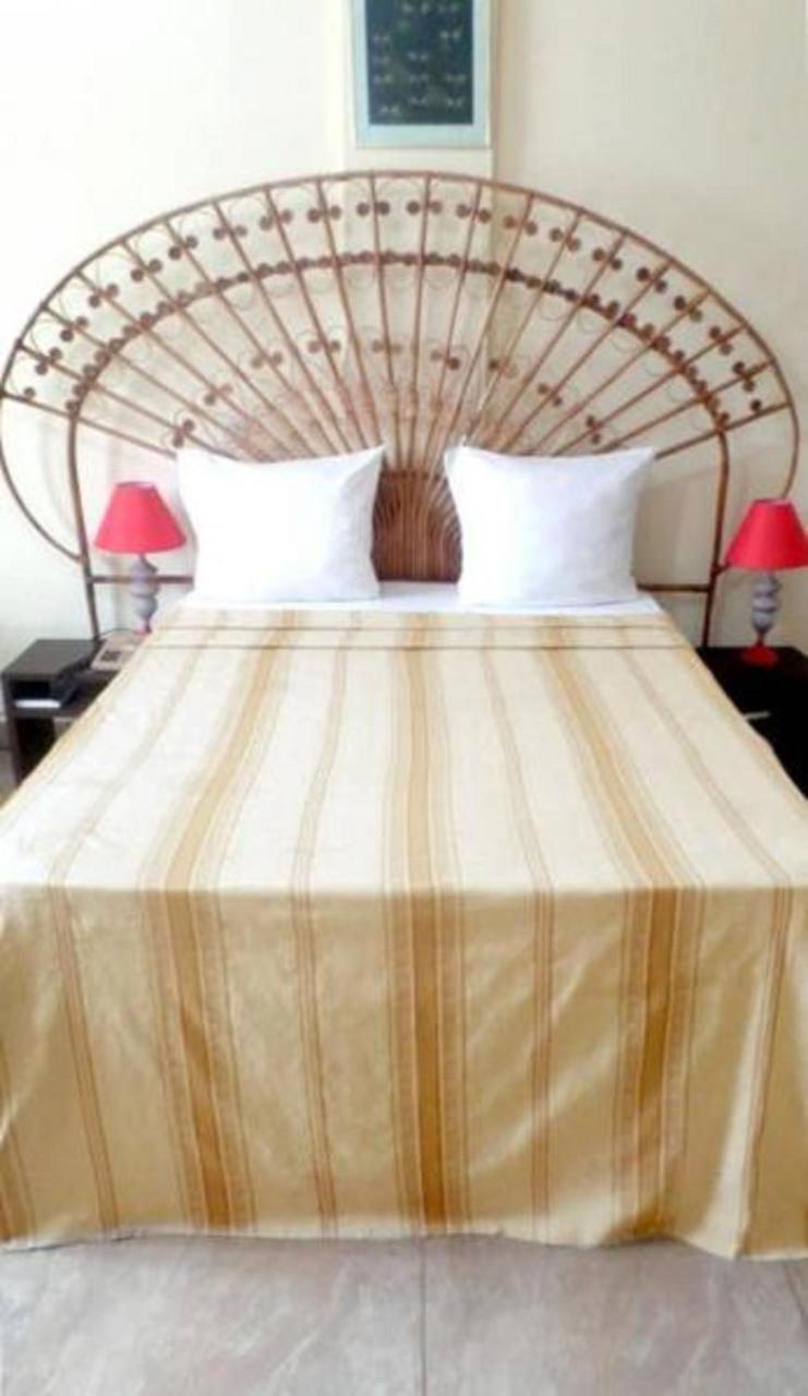 Hotel Azur Yaoundé Eksteriør bilde