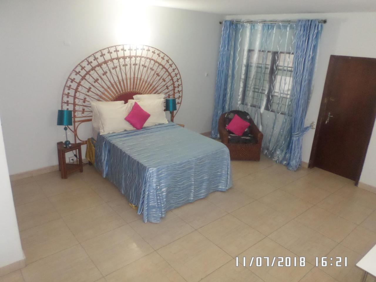 Hotel Azur Yaoundé Eksteriør bilde