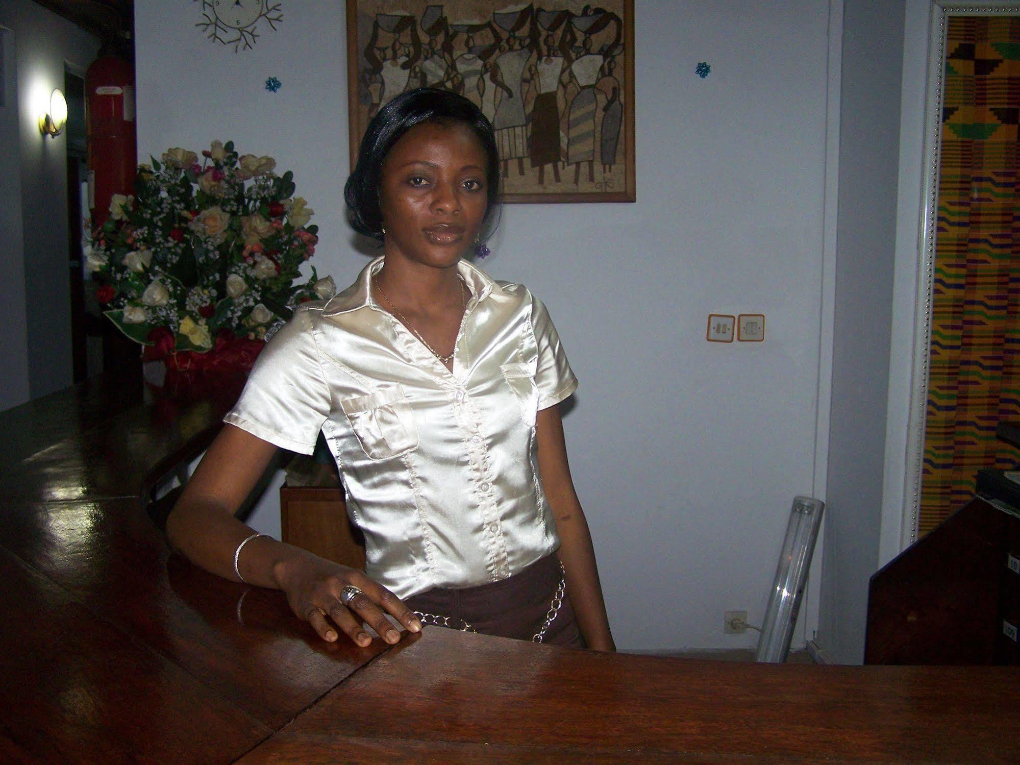Hotel Azur Yaoundé Eksteriør bilde